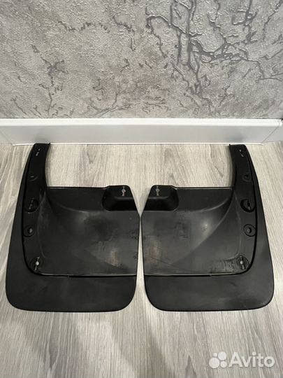 Передние брызковики prado 150