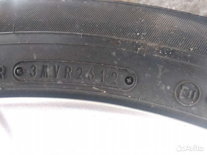 Dunlop SP Sport 270 215/60 R17