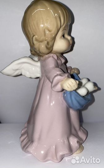 Статуэтка Ангелочек с утятами. Фарфор