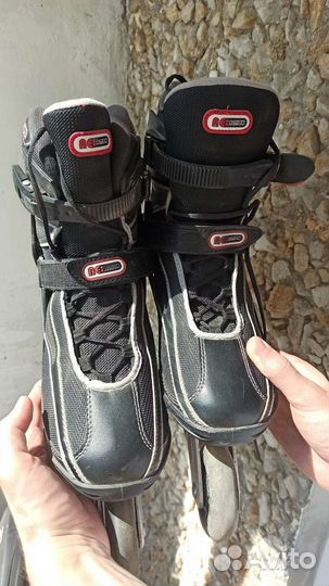 Роликовые коньки reaction