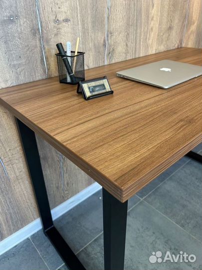 Компьютерный стол лофт 120х60