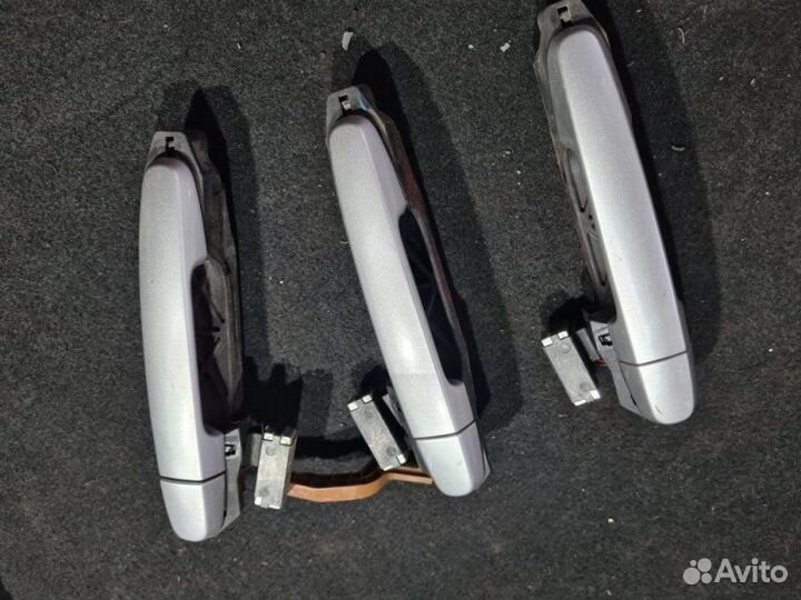 Ручка двери внешняя Toyota Corolla E150 1.6 1ZR-FE