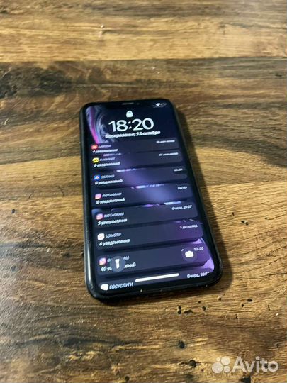 iPhone xr 128gb Бронь