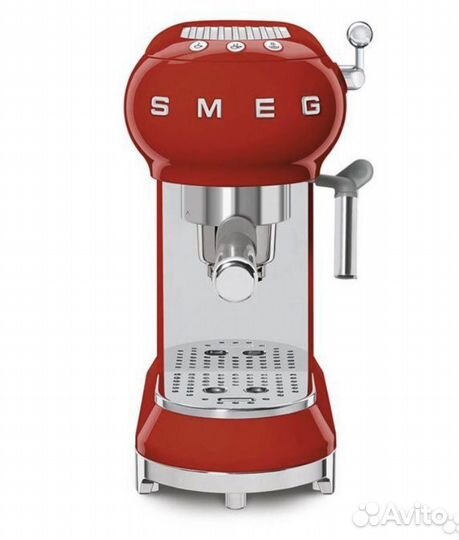 Кофемашина smeg ECF01