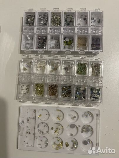 Стразы для ногтей