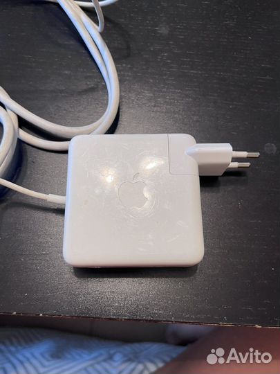 Зарядка для Macbook
