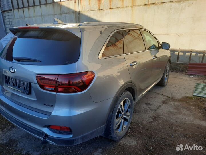 В полном разборе кия сорента прайм