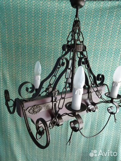 Люстра подвесная потолочная