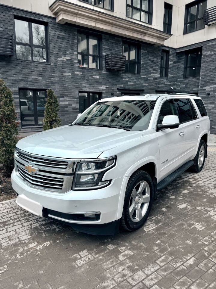 Chevrolet Tahoe: фото владельца