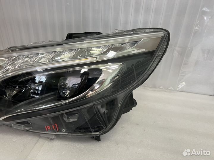 Фара левая Mercedes 447 LED