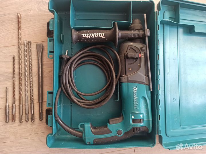 Перфоратор makita HR 2470 бу
