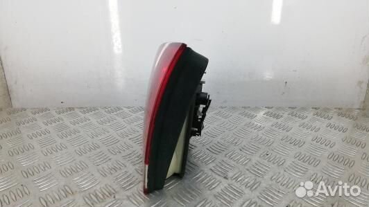 Фонарь правый 3-5 двери volkswagen touareg 7L (DMA