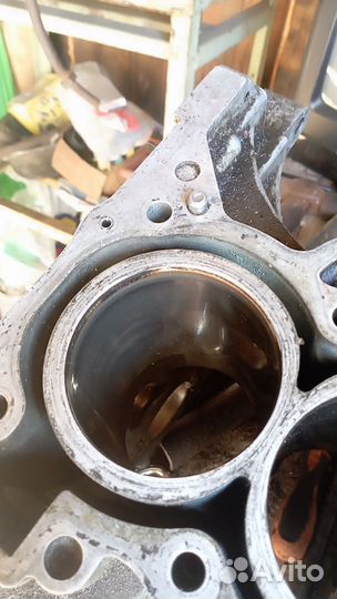 Блок цилиндров g4fc