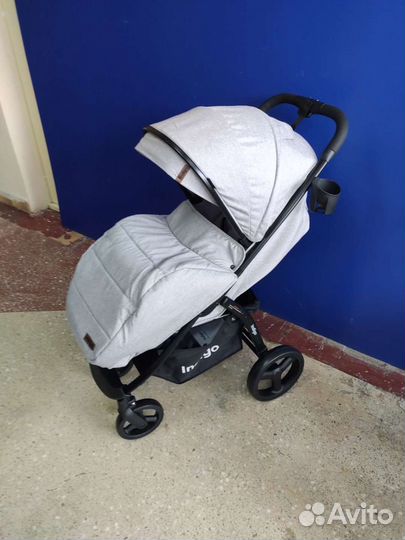 Коляска прогулочная 