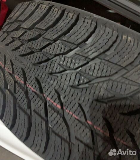 Nokian Tyres Hakkapeliitta R3 SUV 255/45 R19 104R