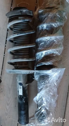 Передние стойки volkswagen golf 6