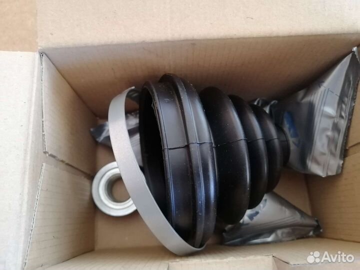 Пыльник шруса VAG Loebro 300426