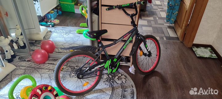 Велосипед 16