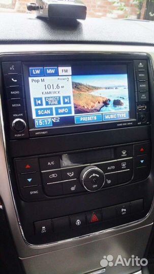 Магнитола Jeep Grand Cherokee wk2 дорестайл