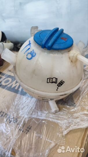 Расширительный бачок Vag