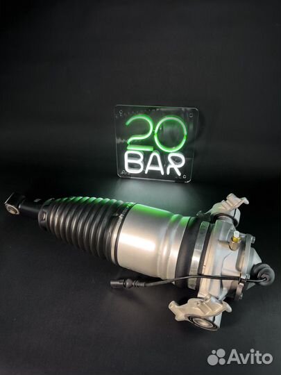 Задняя левая пневмостойка Porsche Cayenne 958