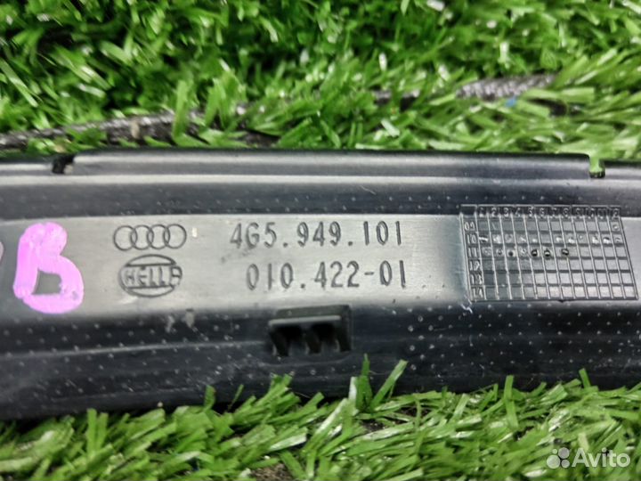 Повторитель поворота левый Audi A6 C7 4G5949101 Au