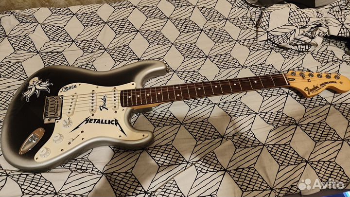 Электро гитара Fender Stratocaster 1997 года