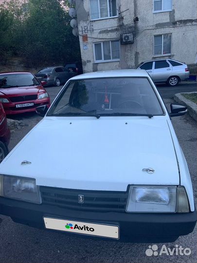 ВАЗ 21099, 2000