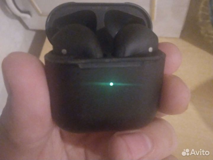 Продам наушники беспроводные рабочие