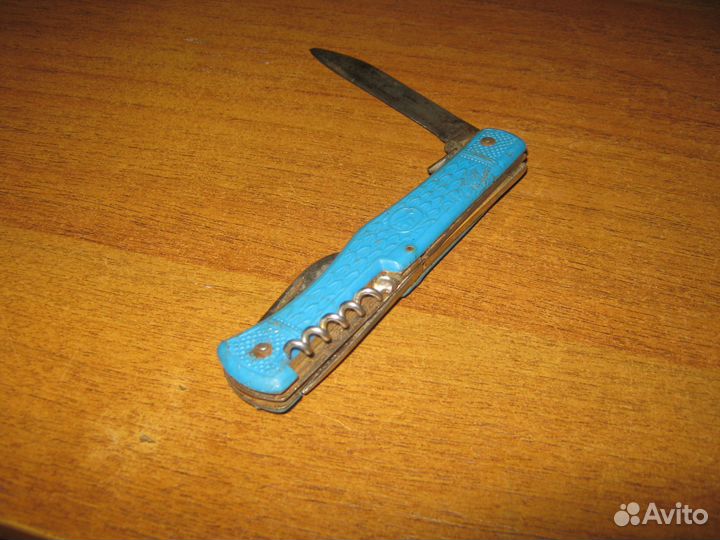 Компактный фотоаппарат canon