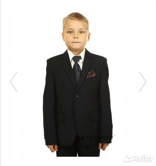 Костюм тройка школьный р 140-146