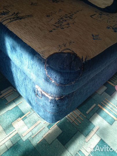 Угловой диван