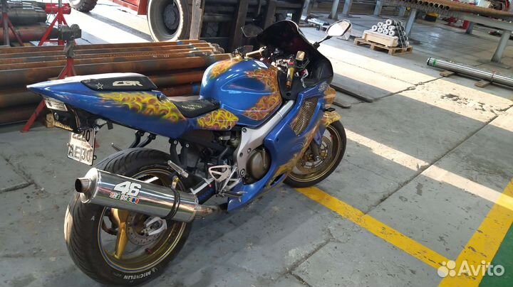 Honda CBR 600 f4i