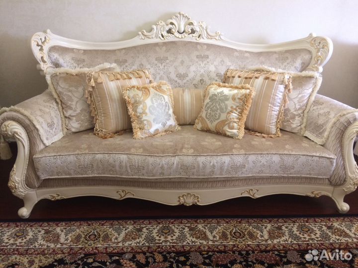 Холл Турецкий тройка 