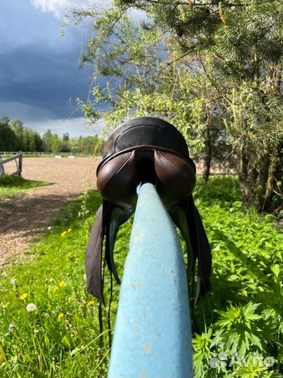 Продам седло