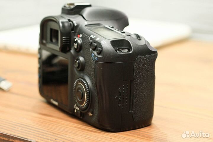 Canon 7d body 30к