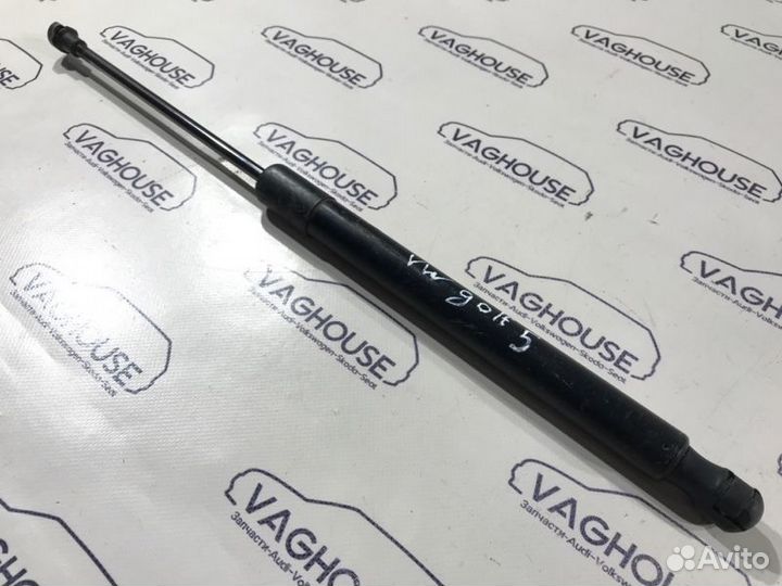 Амортизатор багажника Volkswagen Golf MK5 2006