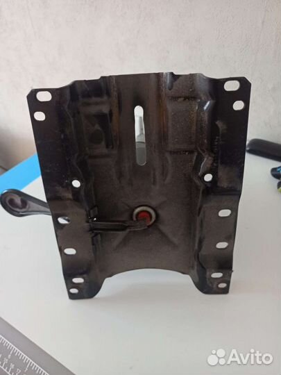 Пиастра для кресла с газлифтом