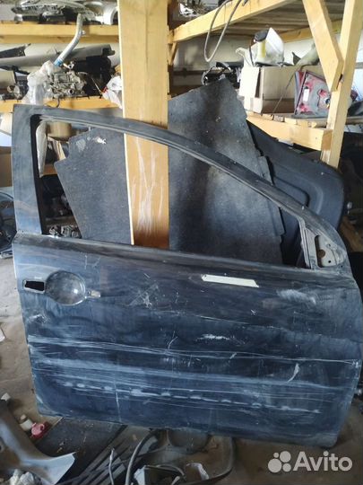 Дверь передняя правая Mitsubishi Lancer