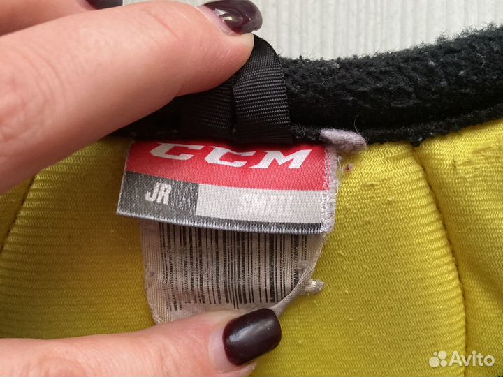 Нагрудник хоккейный ccm jr