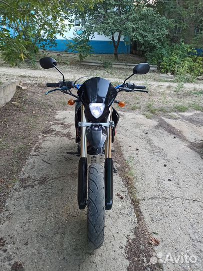 Мотоцикл Baltmotors Motard 200