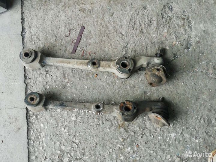 Рычаг Нижний granta