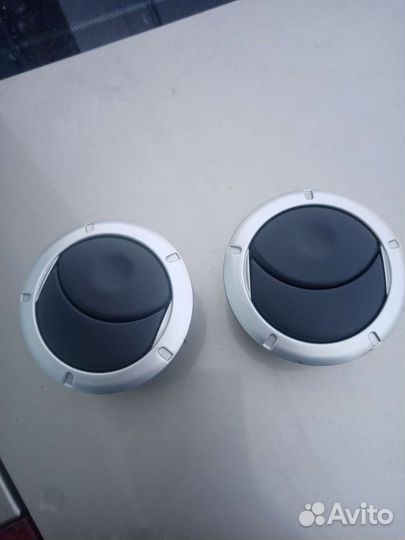 Дефлектор воздуховода renault logan, sandero