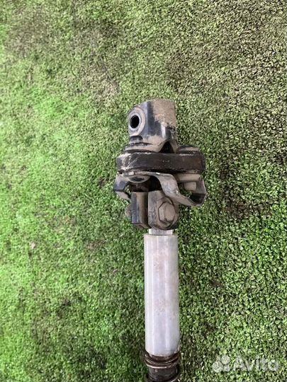 Рулевой карданчик Audi 80 B3 RU 1.8