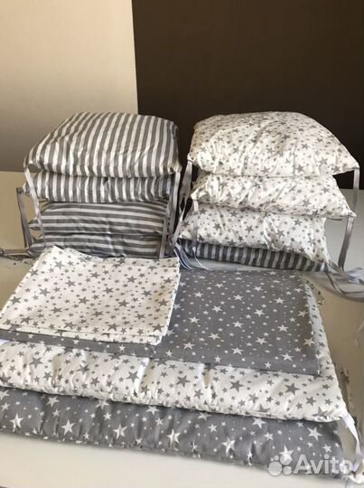 Комплект постельного белья в детскую кроватку