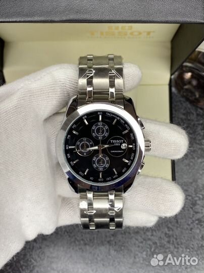 Часы Tissot Couturier Chronograph