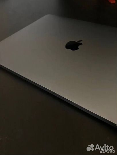 Macbook pro 13 2018 touch bar 16/512gb
