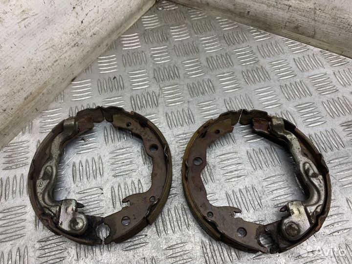 Ремкомплект стояночного тормоза Nissan Juke F15