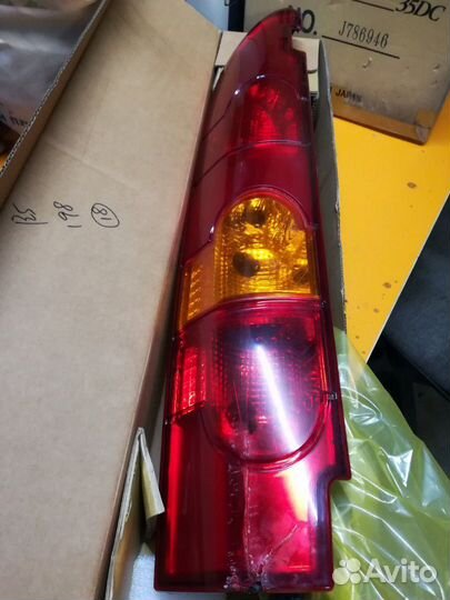 Задняя фара рено канго