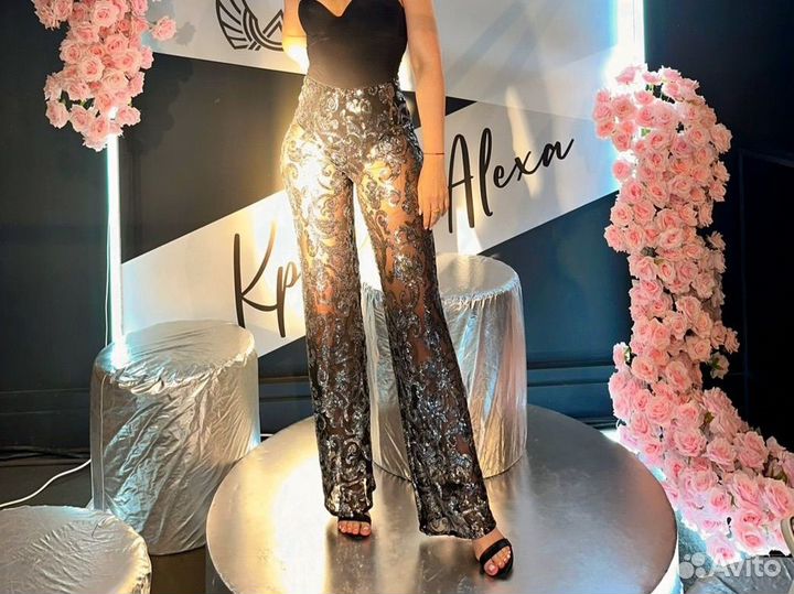 Полупрозрачные брюки с вышивкой из паеток